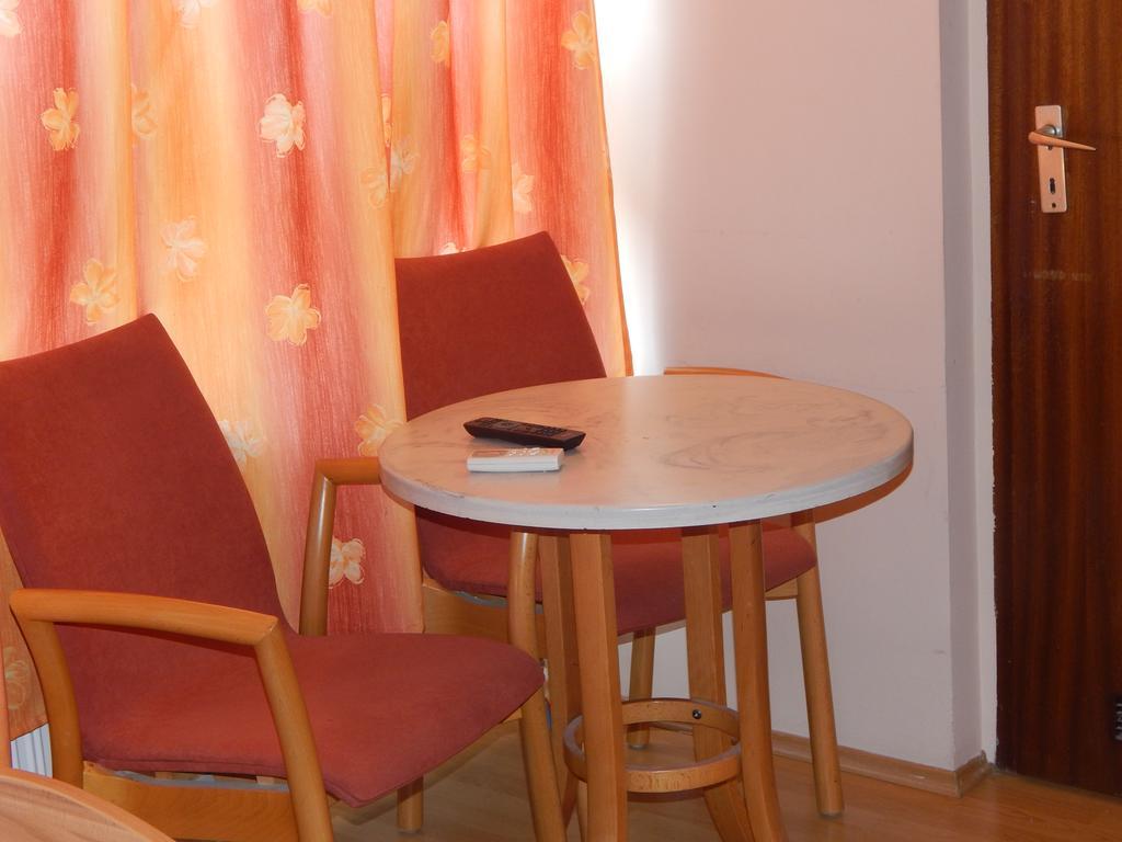 Kalvin Vendegszobak ديبريتْسين المظهر الخارجي الصورة